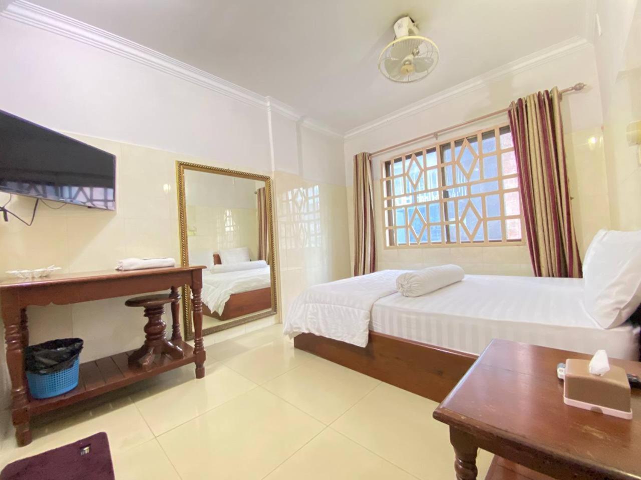 Hotel Empire House, Phnompenh Exteriér fotografie