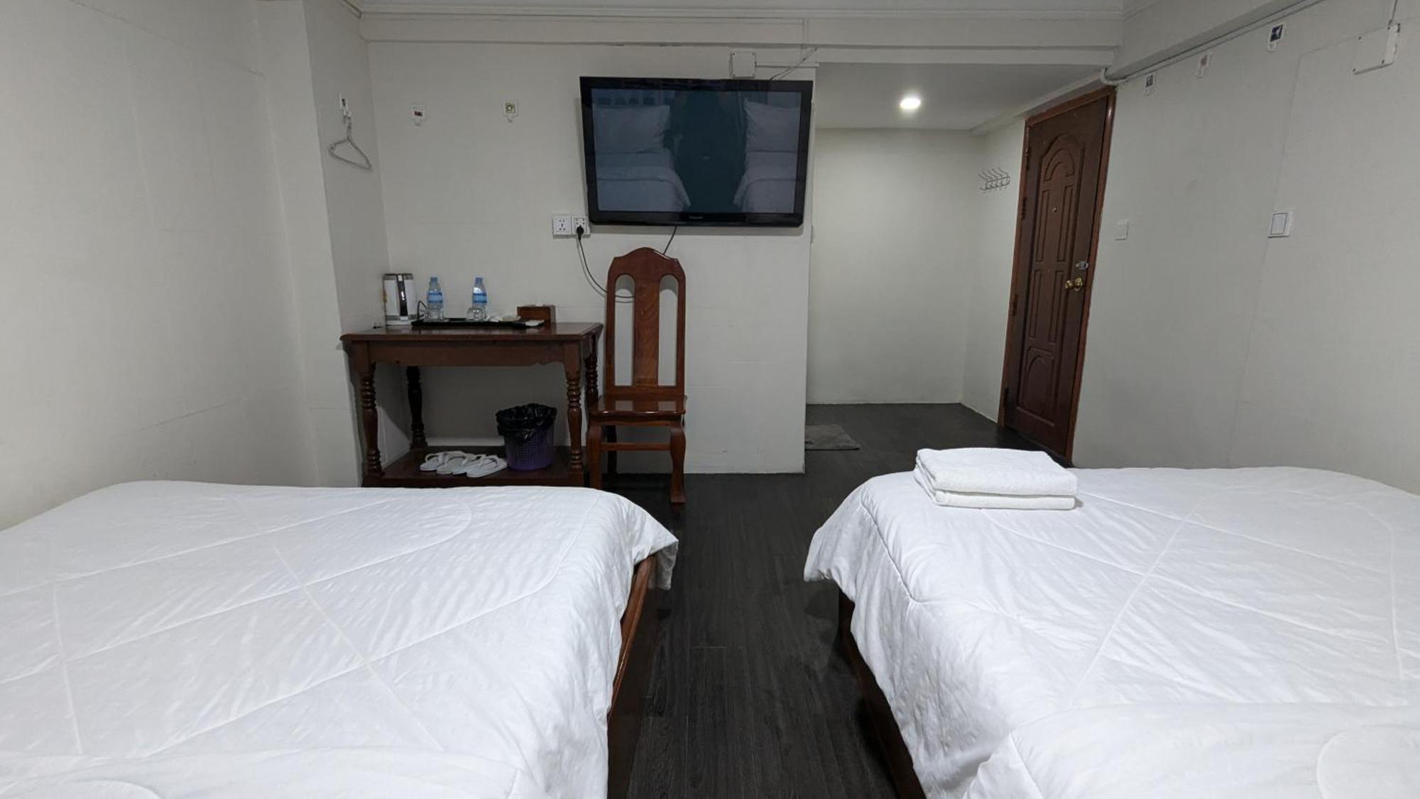 Hotel Empire House, Phnompenh Exteriér fotografie