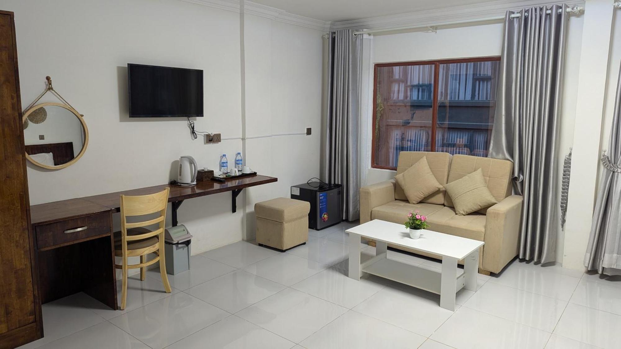 Hotel Empire House, Phnompenh Exteriér fotografie